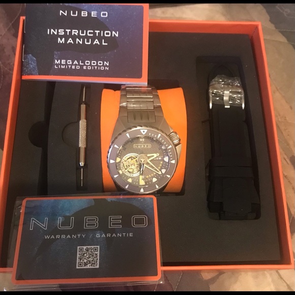 Nubeo Megalodon - Picture 6 of 8